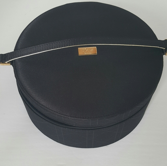 Christian Dior Jewelry or Cosmetics Round Box - Picture 5 of 11